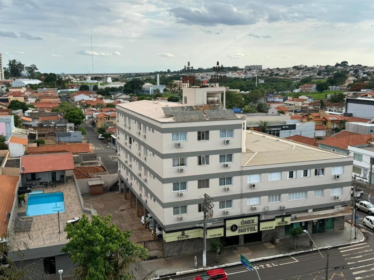 Ônix Hotel Assis Exterior foto